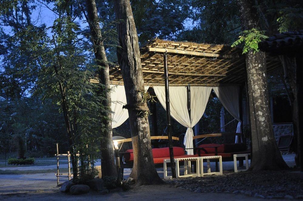 Machan Country Villa Kumarwarti Ngoại thất bức ảnh