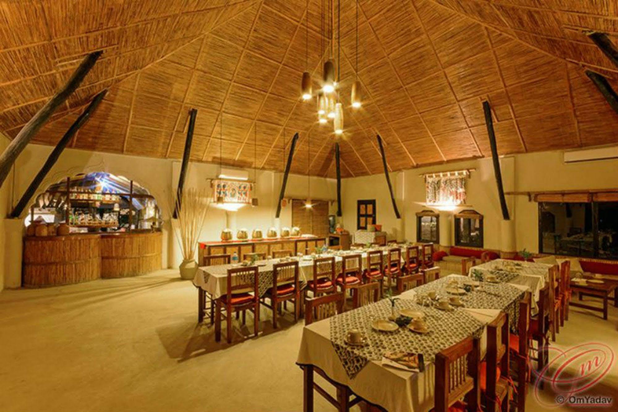Machan Country Villa Kumarwarti Ngoại thất bức ảnh