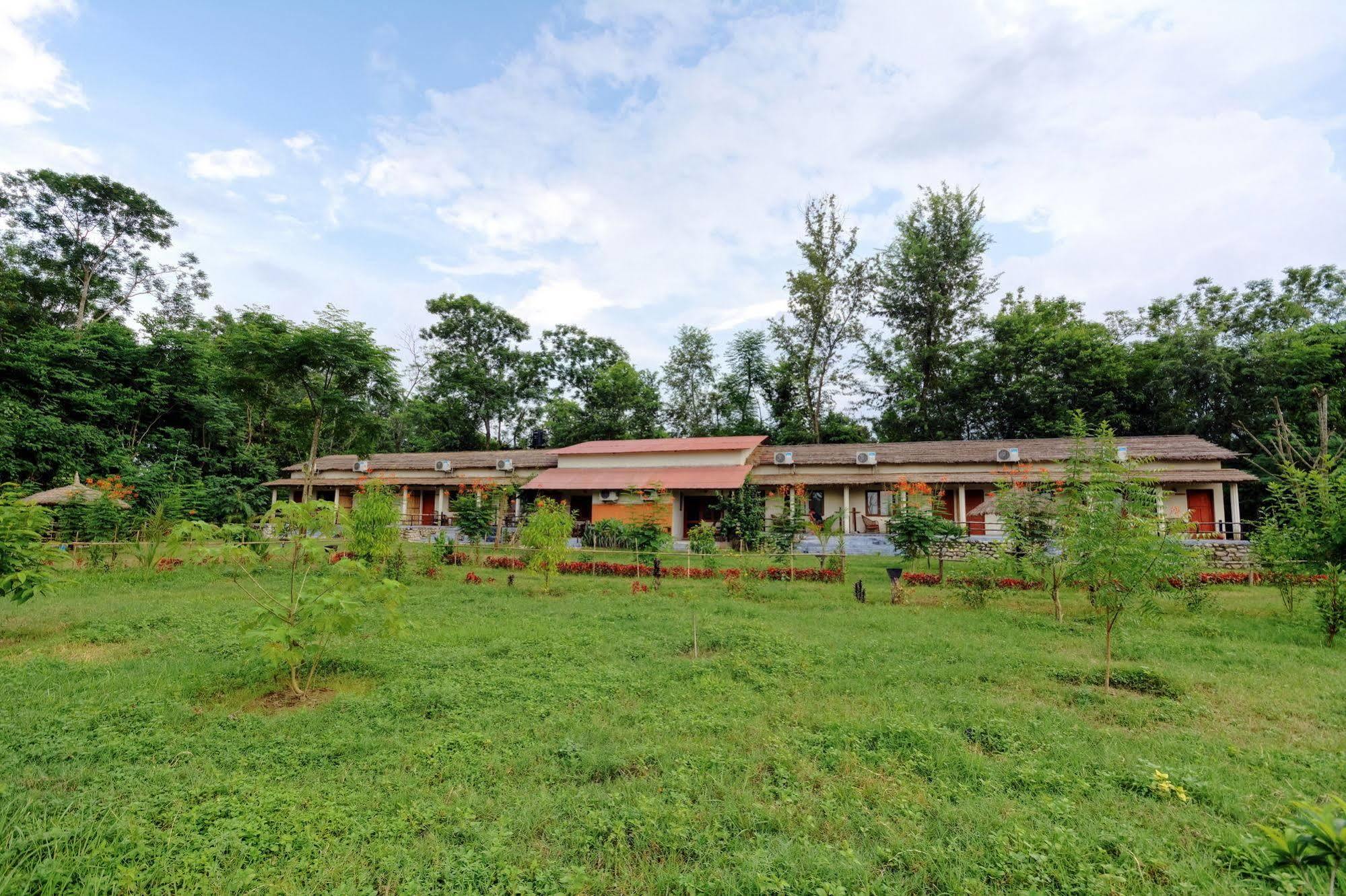 Machan Country Villa Kumarwarti Ngoại thất bức ảnh
